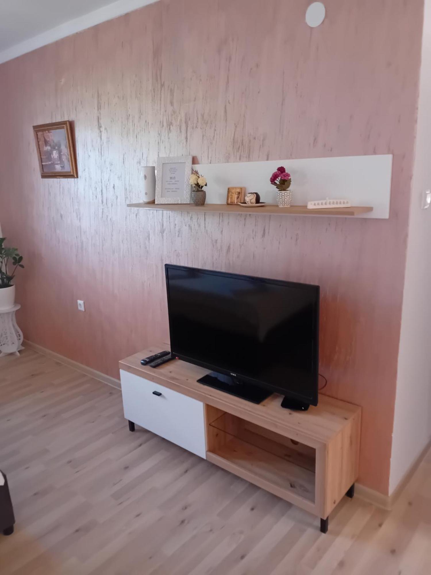Apartmani Nikolic วิเชกราด ภายนอก รูปภาพ