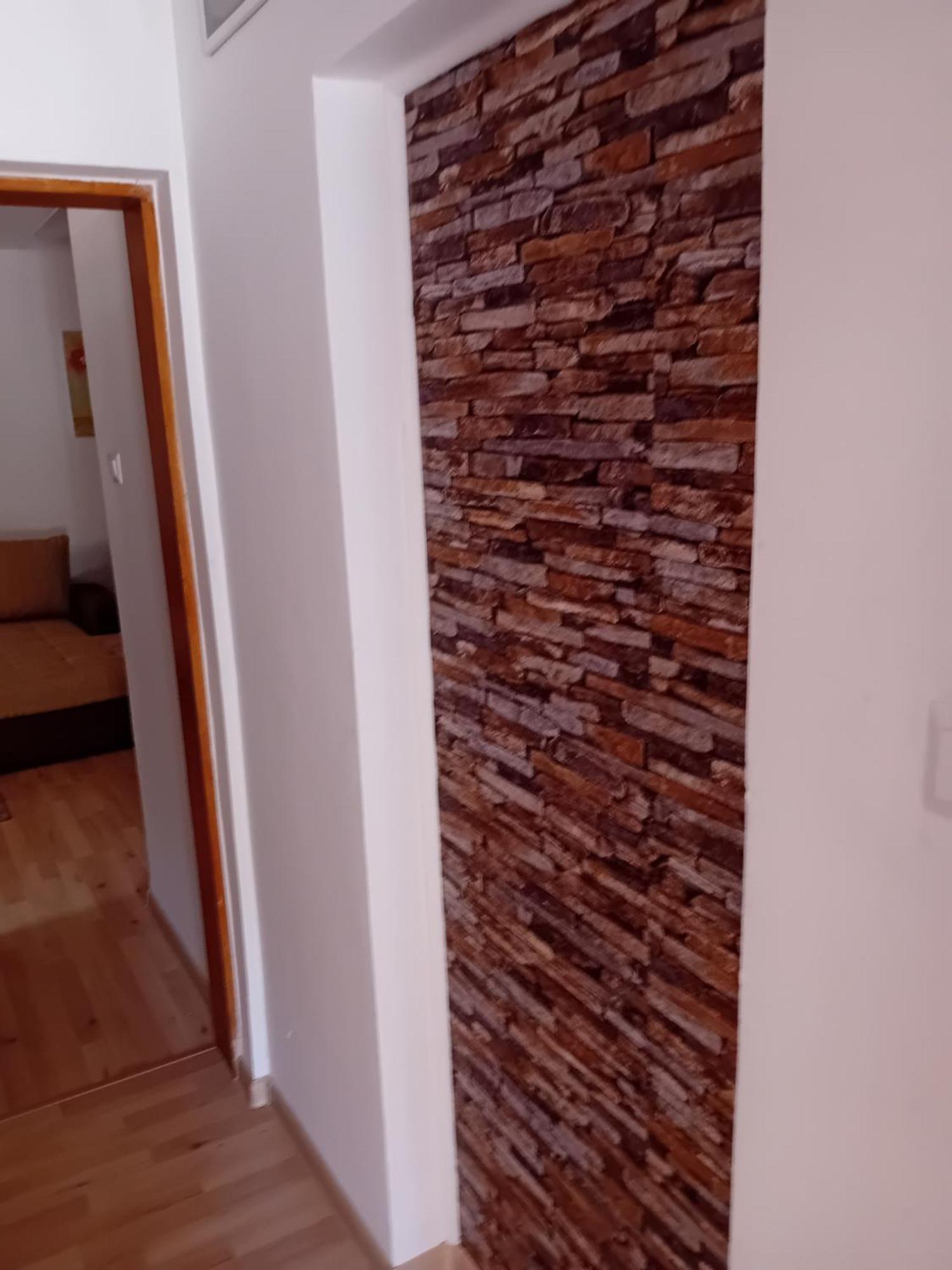 Apartmani Nikolic วิเชกราด ภายนอก รูปภาพ